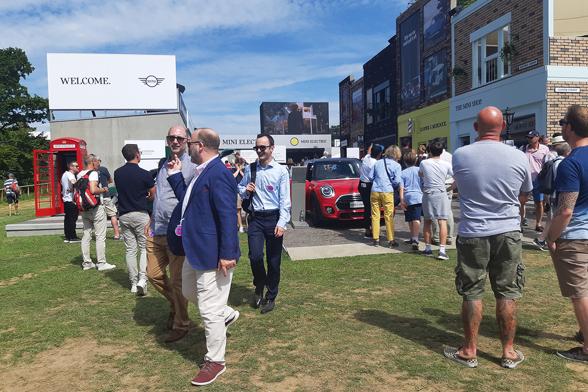 Pandora на автофестивале Goodwood UK – фото 12
